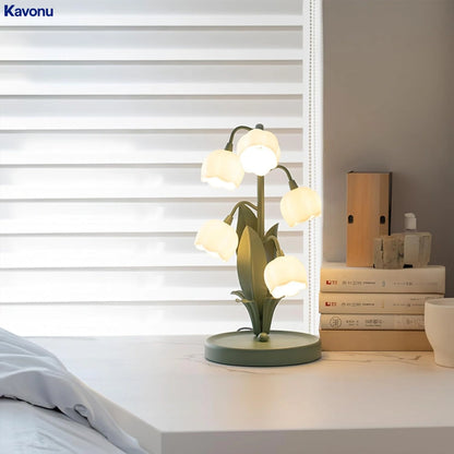 Kavonu™ - Lilly of the Valley Lamp