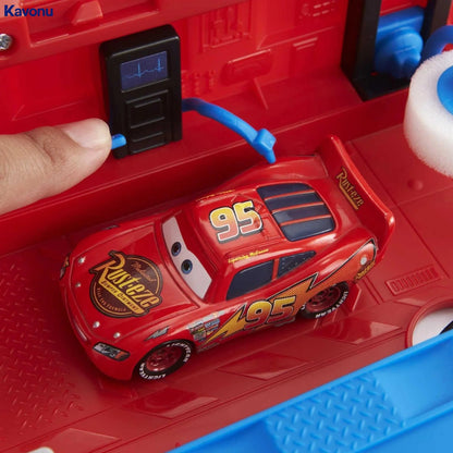 Kavonu™ - Cars transforming mack set (2 in 1 Toy truck & Tune-up Station)