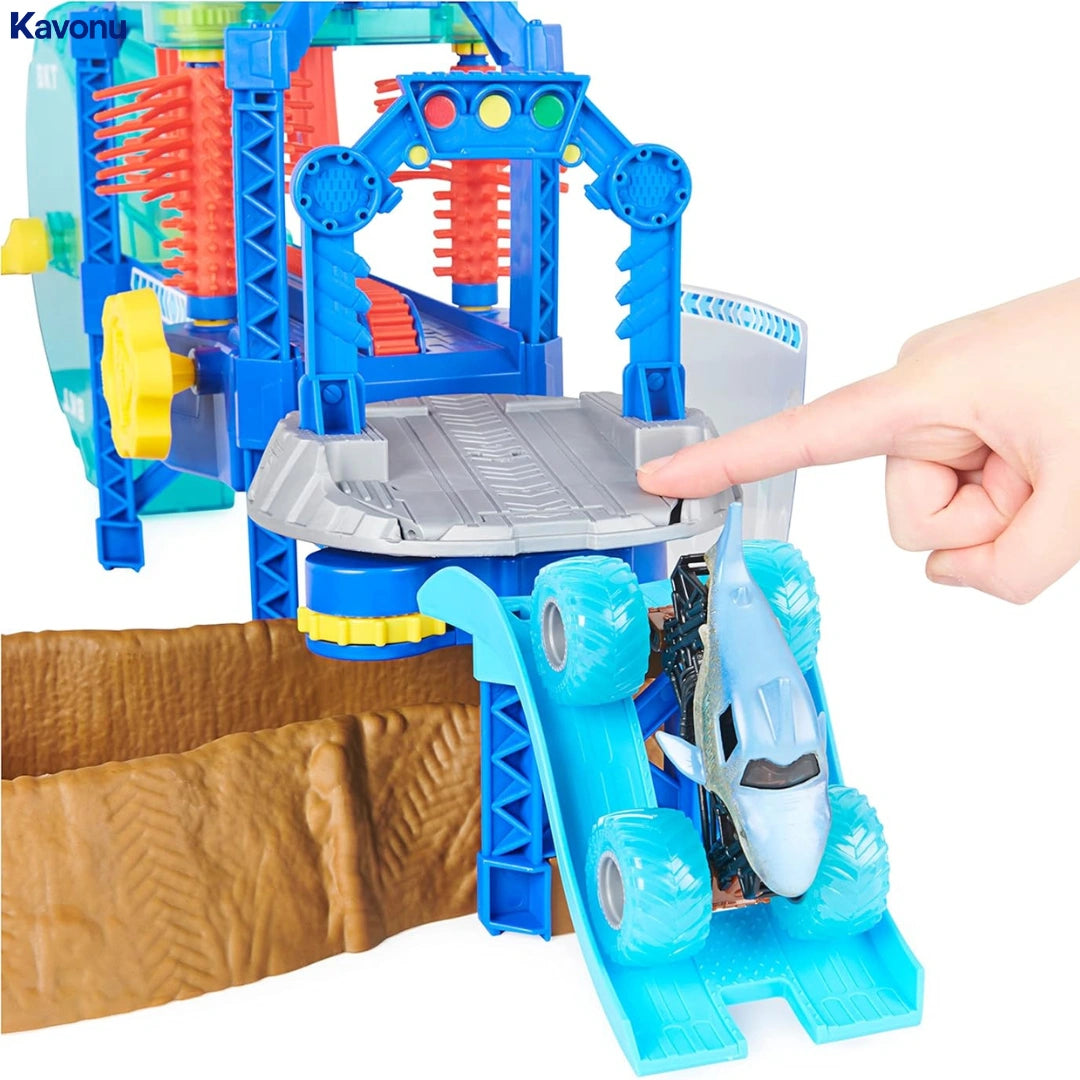Kavonu™ - Monster Jam Car wash
